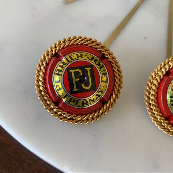 Vintage Perrier Jouët Epernay earrings - Picture 2 of 3